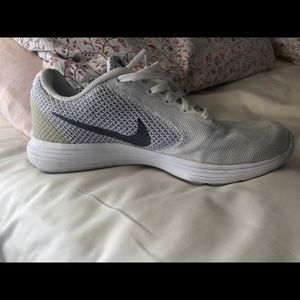 White & Gray Nike Revolution 3